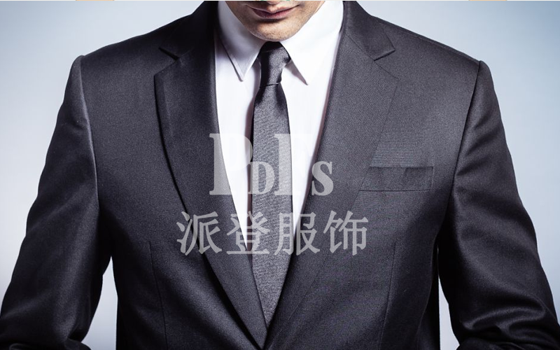 企業(yè)團(tuán)體定制西服多少錢一套？
